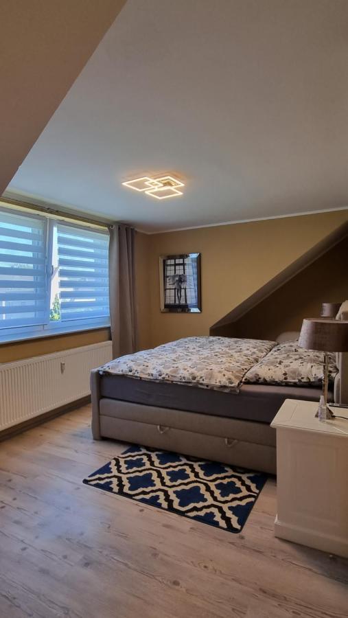 Lovely 2-bedroom Unit In Duesseldorf Tastefully Furnished Apartment