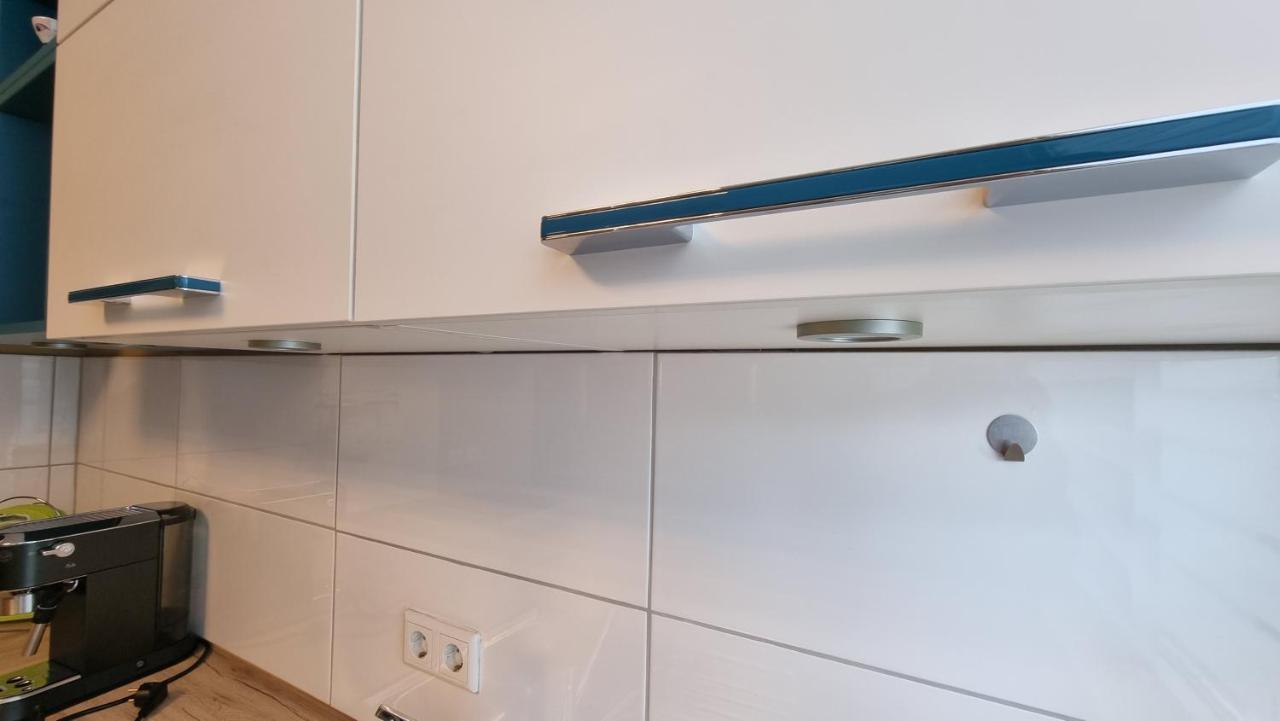 Lovely 2-bedroom Unit In Duesseldorf Tastefully Furnished