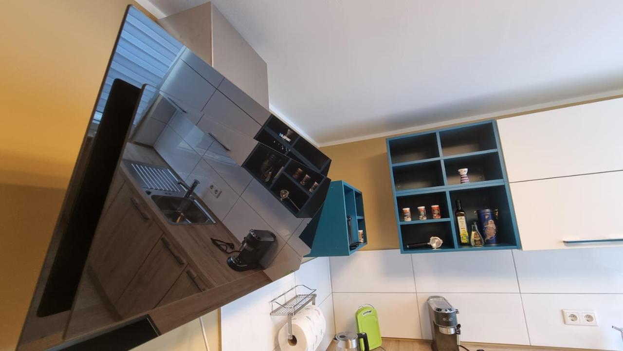 Lovely 2-bedroom Unit In Duesseldorf Tastefully Furnished *
