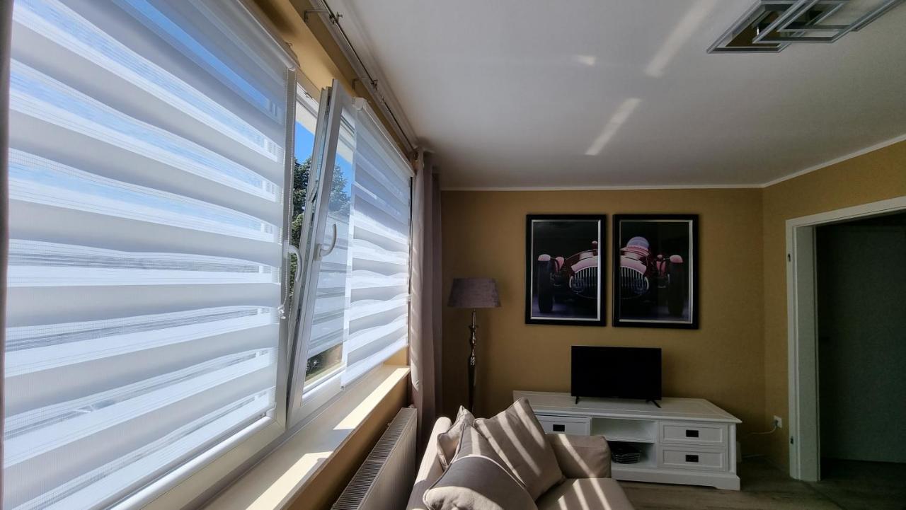 Apartment Lovely 2-bedroom Unit In Duesseldorf Tastefully Furnished
