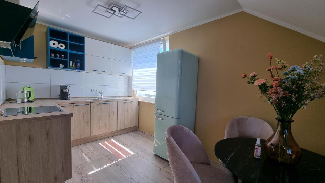 Apartment Lovely 2-bedroom Unit In Duesseldorf Tastefully Furnished Dusseldorf