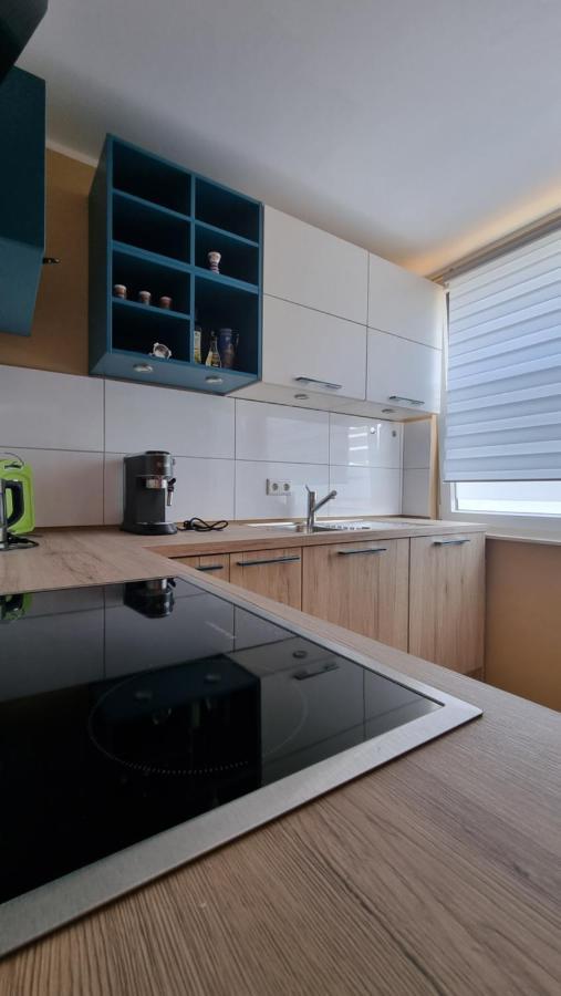 Lovely 2-bedroom Unit In Duesseldorf Tastefully Furnished Apartment